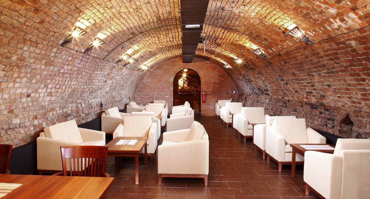 Hotel Vinopa Густопече Екстер'єр фото