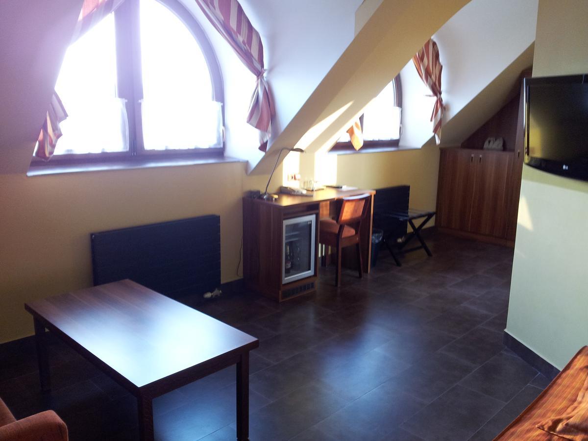 Hotel Vinopa Густопече Екстер'єр фото